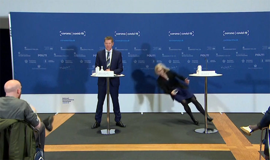 Tanja Erichsen kollapsar. Foto: dansk TV